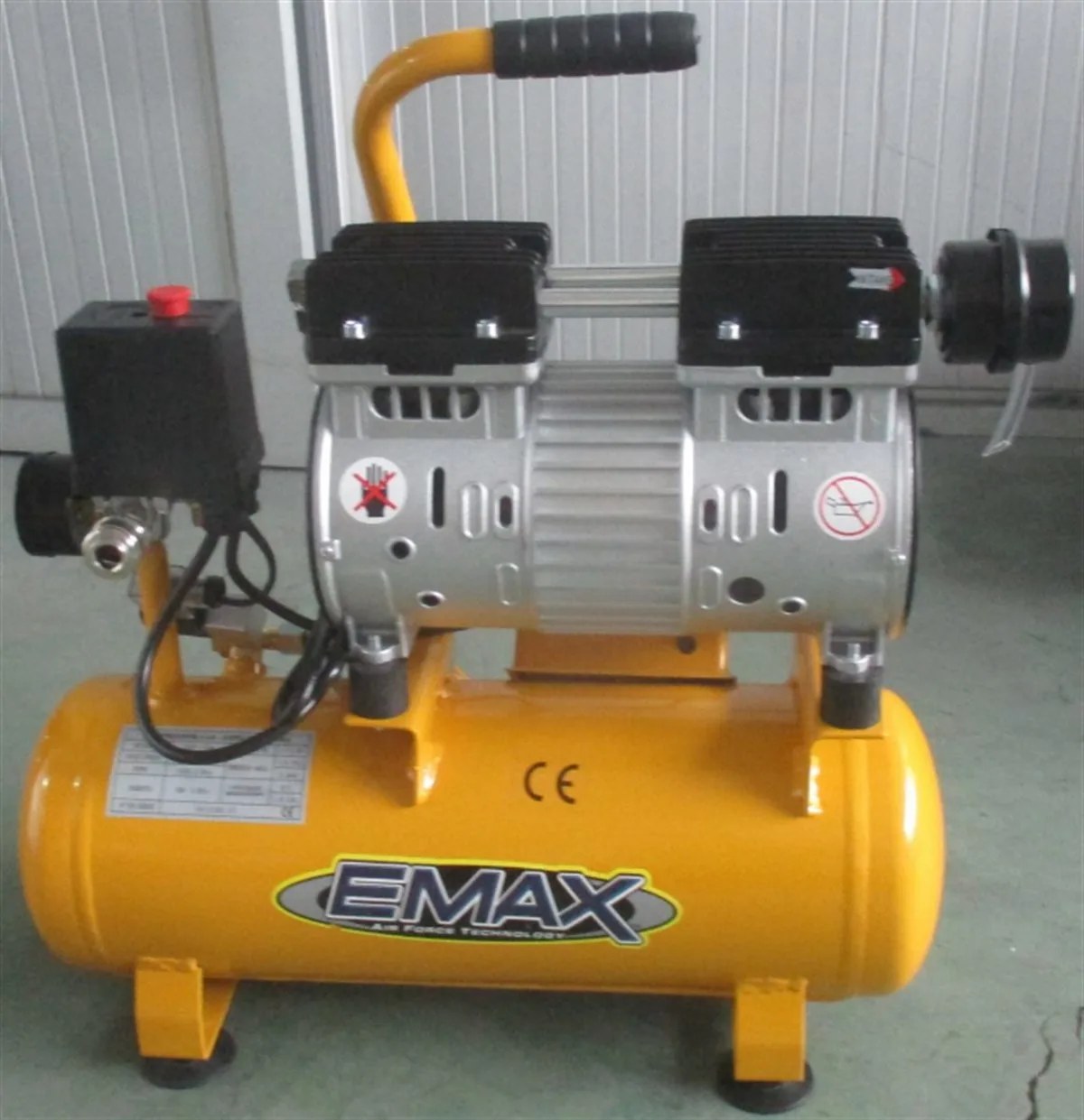 Max Kompresör Yağsız/Sessiz 750 W 25 LT