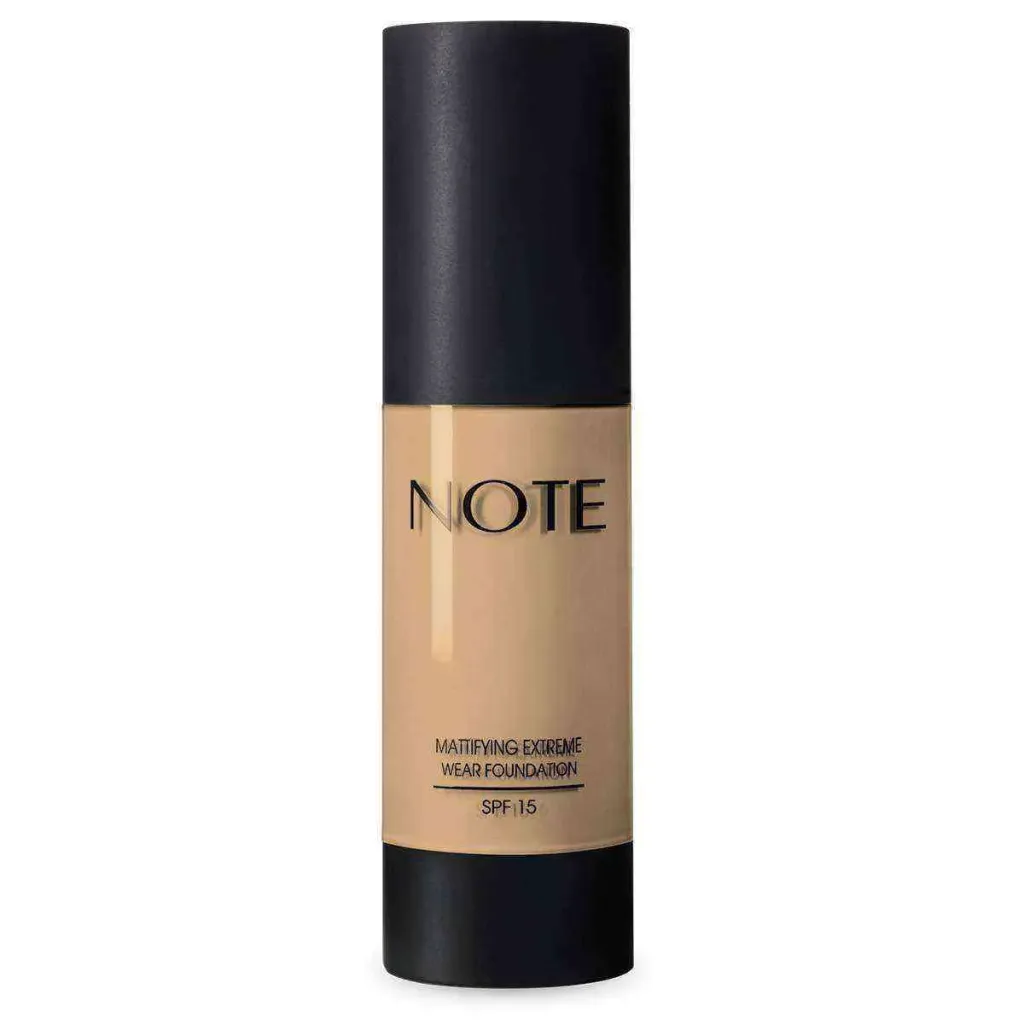 Mattifying Foundation 02 Natural Beige