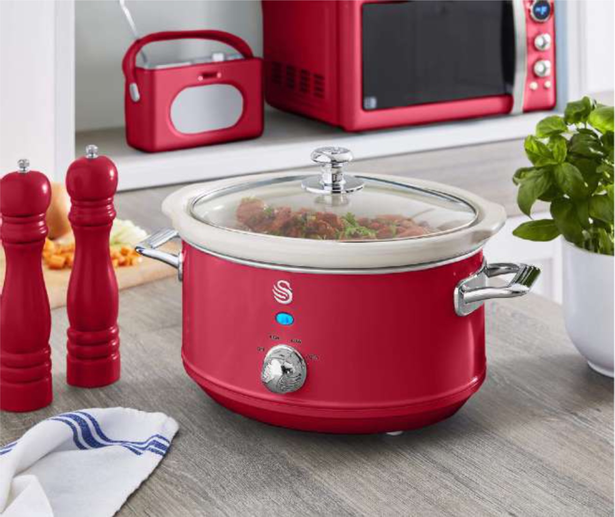 Swan Retro 3,5 L 200 W Yavaş Pişirici