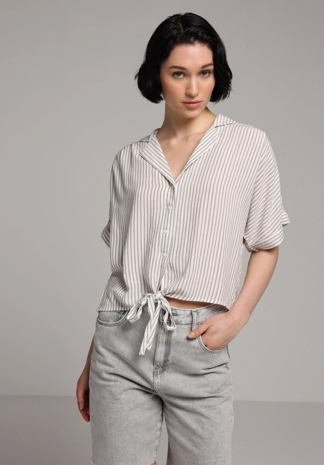 Dokuma Üst Kadın Kısa Kol Gömlek Fashion Fit