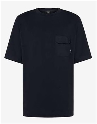Oakley Roam Commuter Pocket Tee FOA406160 Black 02E