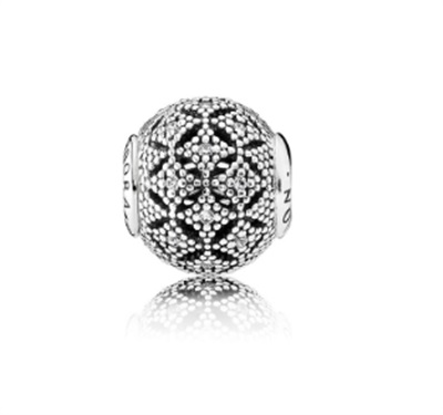Pandora Merhamet Pandora Essence 796073CZ Charm Gümüş
