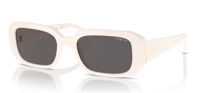 Vogue Eyewear Genç 11-15 VO5565S Güneş Gözlüğü Krem 312487 CR39 Organik 1.5