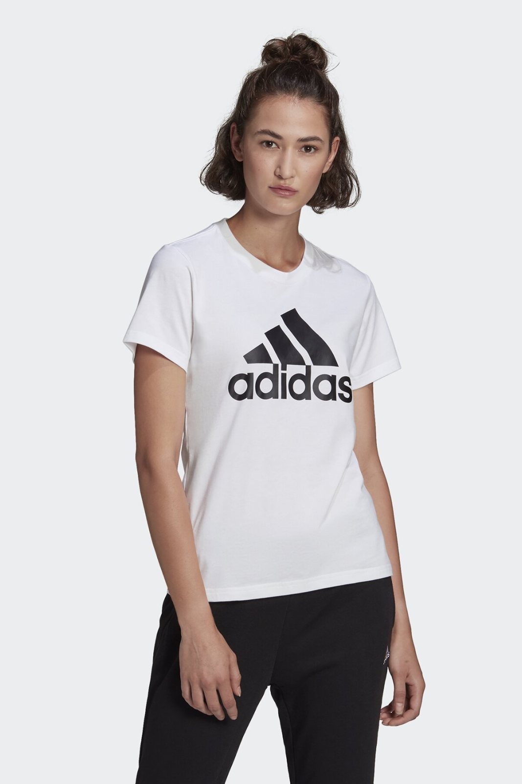 Adidas 2373905 женская футболка с коротким рукавом