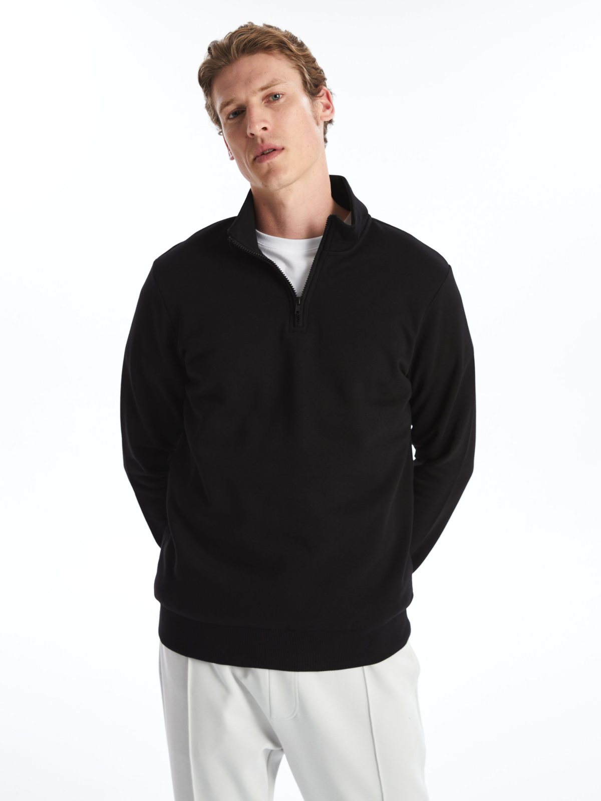 Sweatshirt YENİ SİYAH