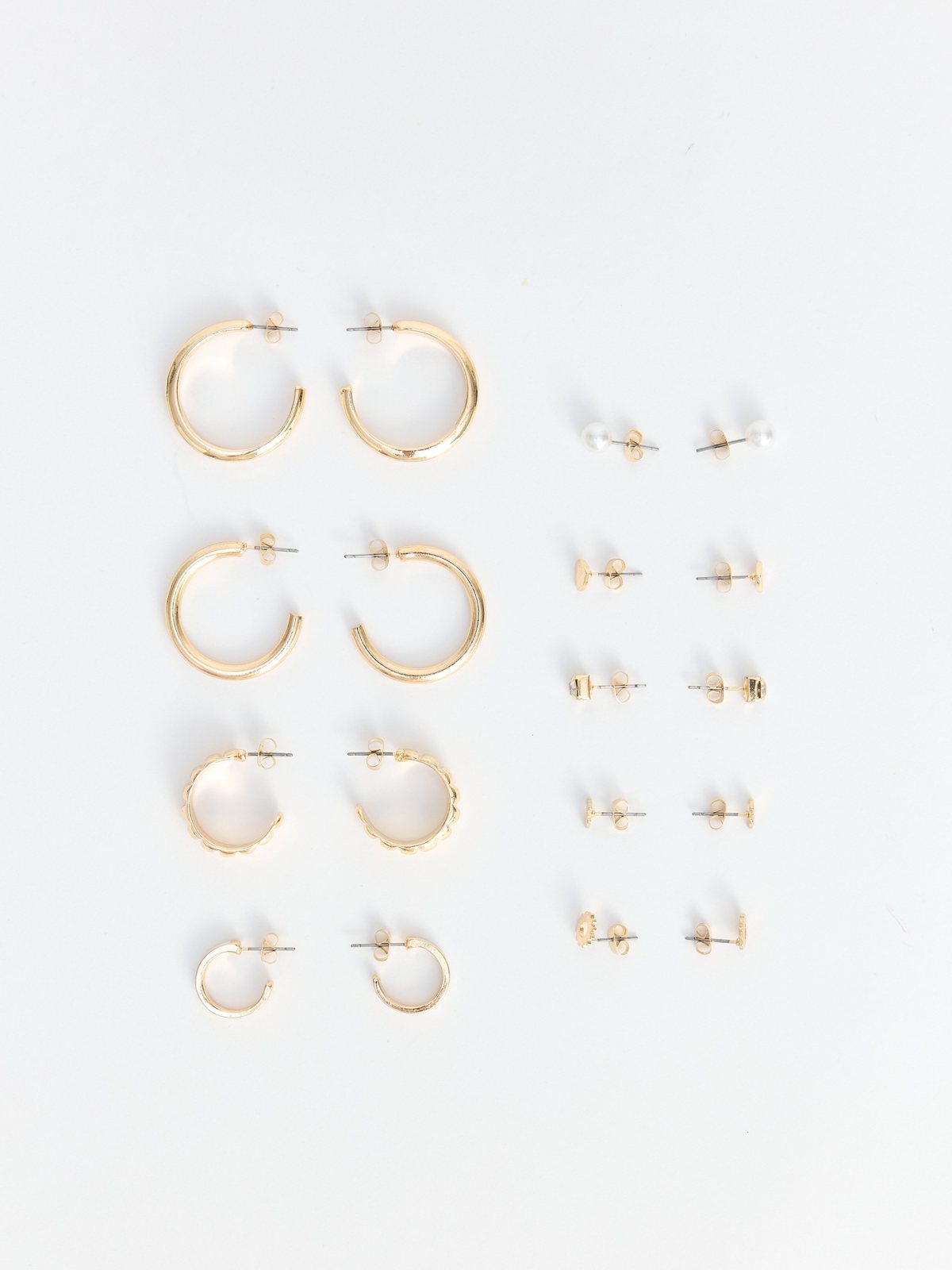 LC Waikiki 7387210 Золотистые серьги