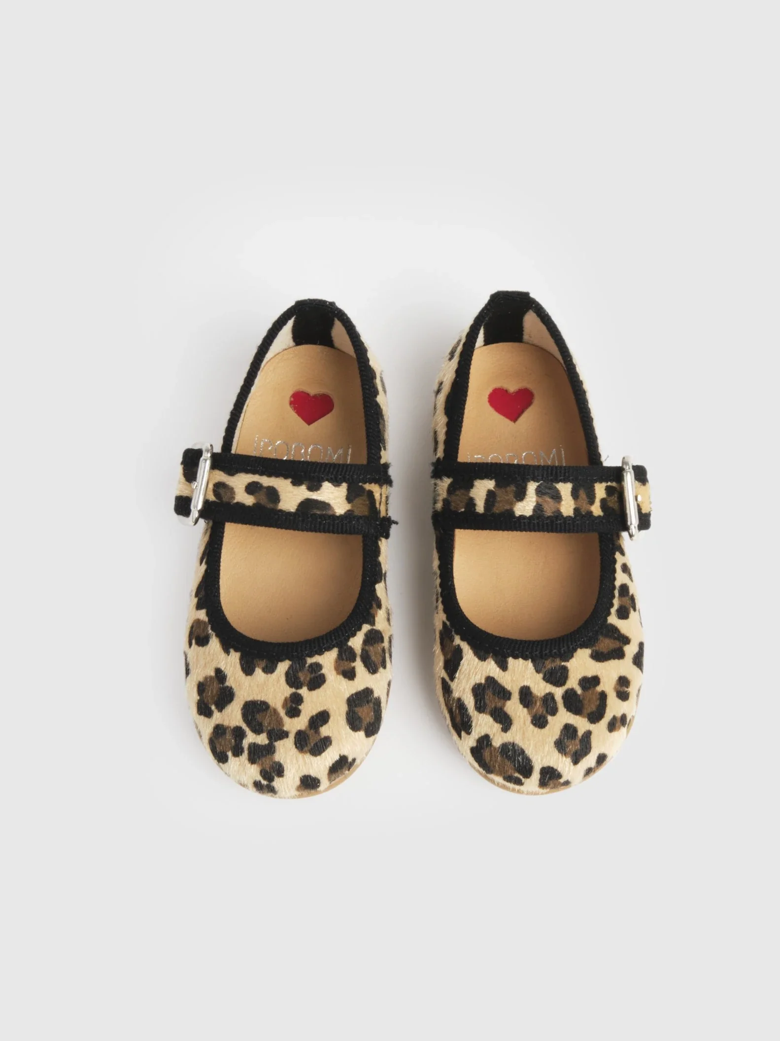 Ipobomi Leopar Ayakkabi