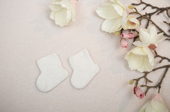 Magnolia Haroşa Uzun Patik Ekru