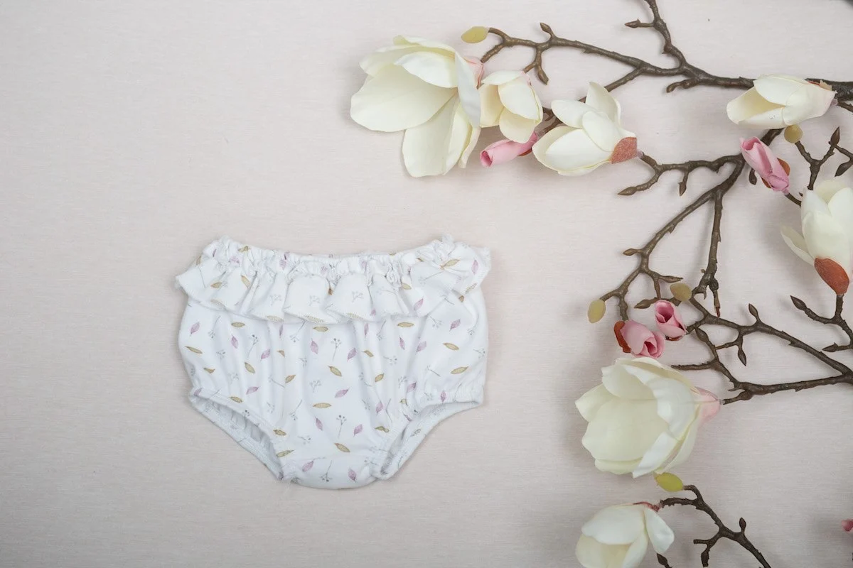 Magnolia Fırfırlı Kız Külot